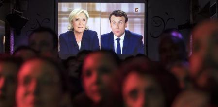 Espectacular desconfianza en Francia - Autonom&iacute;as