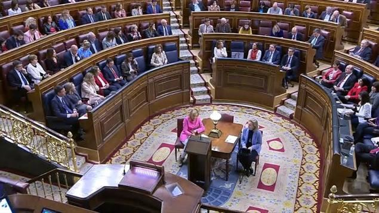 Elecciones Retirada ordenada al socaire veraniego - Ayuntamientos